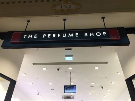 the fragrance shop manchester gb.